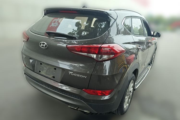 Used Hyundai Tucson 2015 1.6T Dual-Clutch Two-Wheel-Drive Smart Model Rear Right 45 Deg