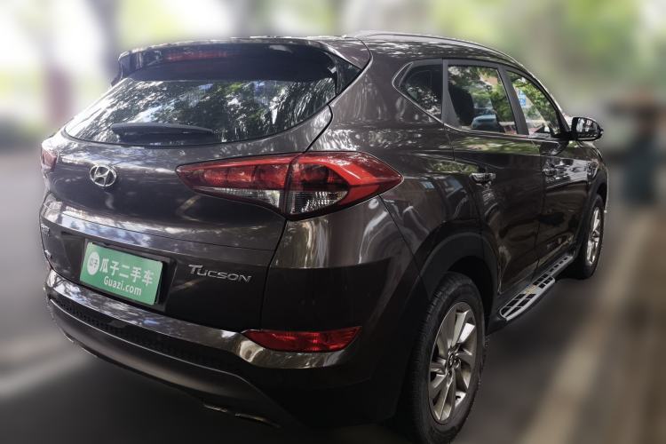 Used Hyundai Tucson 2015 1.6T Dual-Clutch Two-Wheel-Drive Smart Model Rear Right 45 Deg
