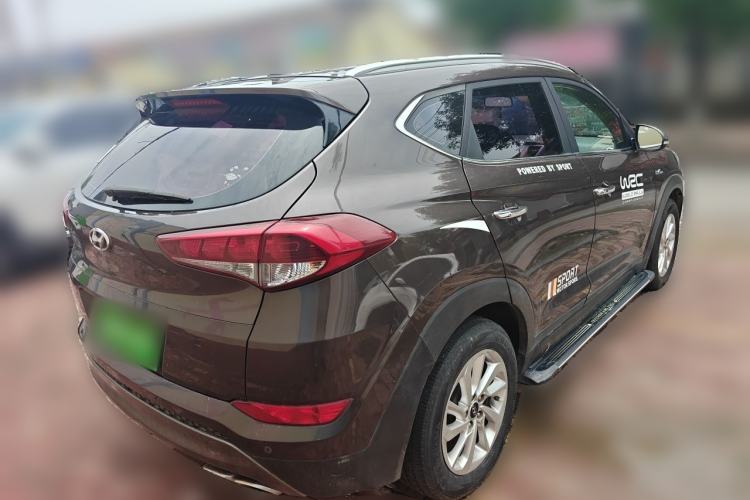 Used Hyundai Tucson 2015 1.6T Dual-Clutch Two-Wheel-Drive Smart Model Rear Right 45 Deg
