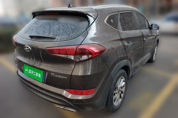 Used Hyundai Tucson 2015 1.6T Dual-Clutch Two-Wheel-Drive Smart Model Rear Right 45 Deg