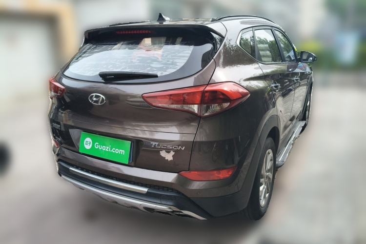 Used Hyundai Tucson 2015 1.6T Dual-Clutch Two-Wheel-Drive Smart Model Rear Right 45 Deg