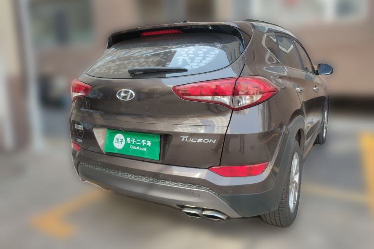 Used Hyundai Tucson 2015 1.6T Dual-Clutch Two-Wheel-Drive Smart Model Rear Right 45 Deg