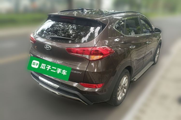 Used Hyundai Tucson 2015 1.6T Dual-Clutch Two-Wheel-Drive Smart Model Rear Right 45 Deg
