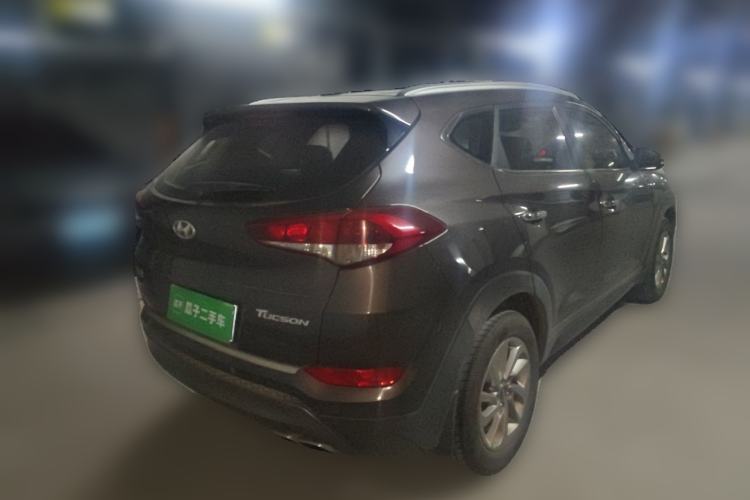 Used Hyundai Tucson 2015 1.6T Dual-Clutch Two-Wheel-Drive Smart Model Rear Right 45 Deg