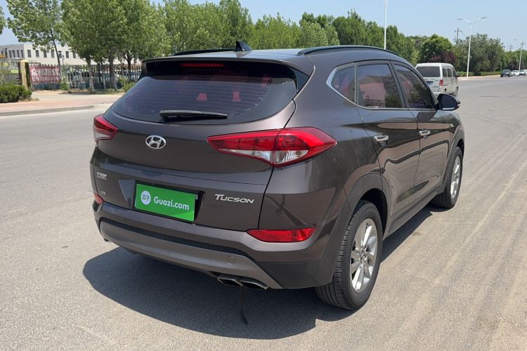 Used Hyundai Tucson 2015 1.6T Dual-Clutch Two-Wheel-Drive Smart Model Rear