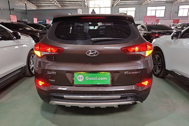 Used Hyundai Tucson 2015 1.6T Dual-Clutch Two-Wheel-Drive Smart Model Rear