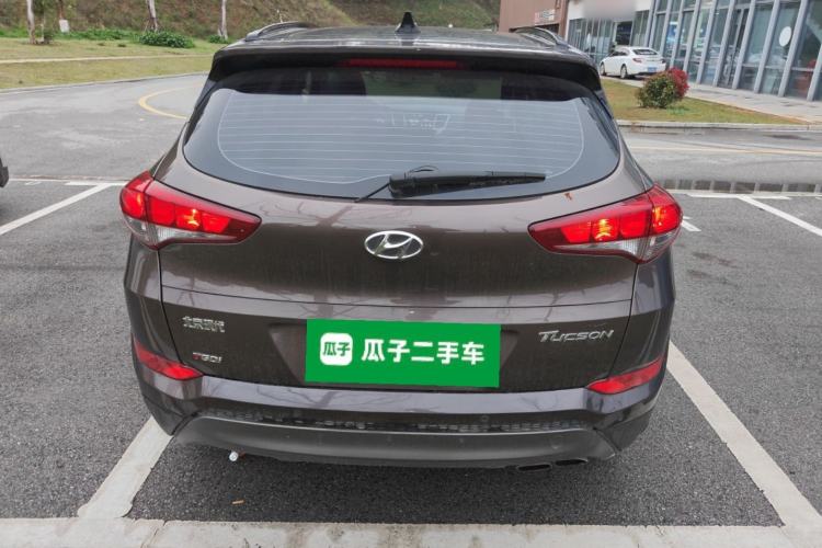 Used Hyundai Tucson 2015 1.6T Dual-Clutch Two-Wheel-Drive Smart Model Rear