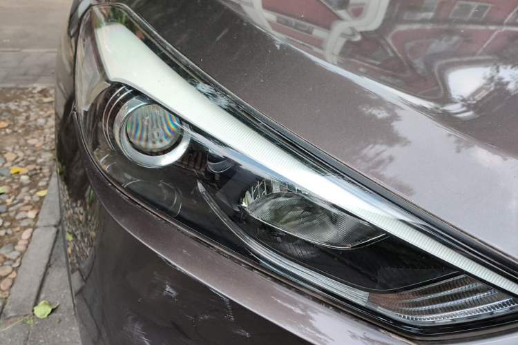 Used Hyundai Tucson 2015 1.6T Dual-Clutch Two-Wheel-Drive Smart Model Right Front Headlight