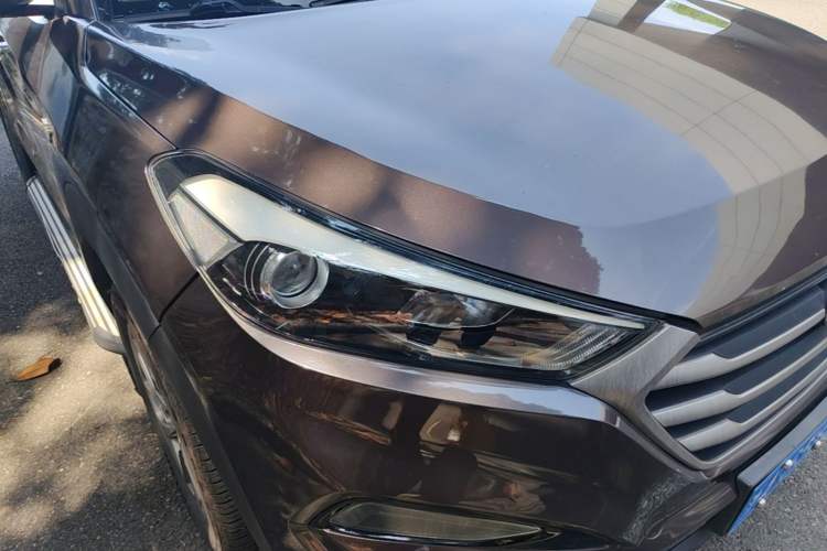 Used Hyundai Tucson 2015 1.6T Dual-Clutch Two-Wheel-Drive Smart Model Right Front Headlight