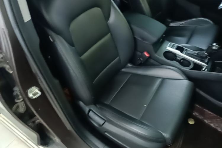 Used Hyundai Tucson 2015 1.6T Dual-Clutch Two-Wheel-Drive Smart Model Right Front Seat