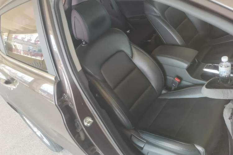 Used Hyundai Tucson 2015 1.6T Dual-Clutch Two-Wheel-Drive Smart Model Right Front Seat