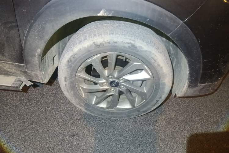 Used Hyundai Tucson 2015 1.6T Dual-Clutch Two-Wheel-Drive Smart Model Right Front Wheel Hub