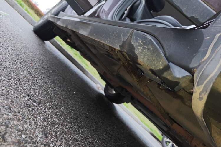Used Hyundai Tucson 2015 1.6T Dual-Clutch Two-Wheel-Drive Smart Model Right Side Sill