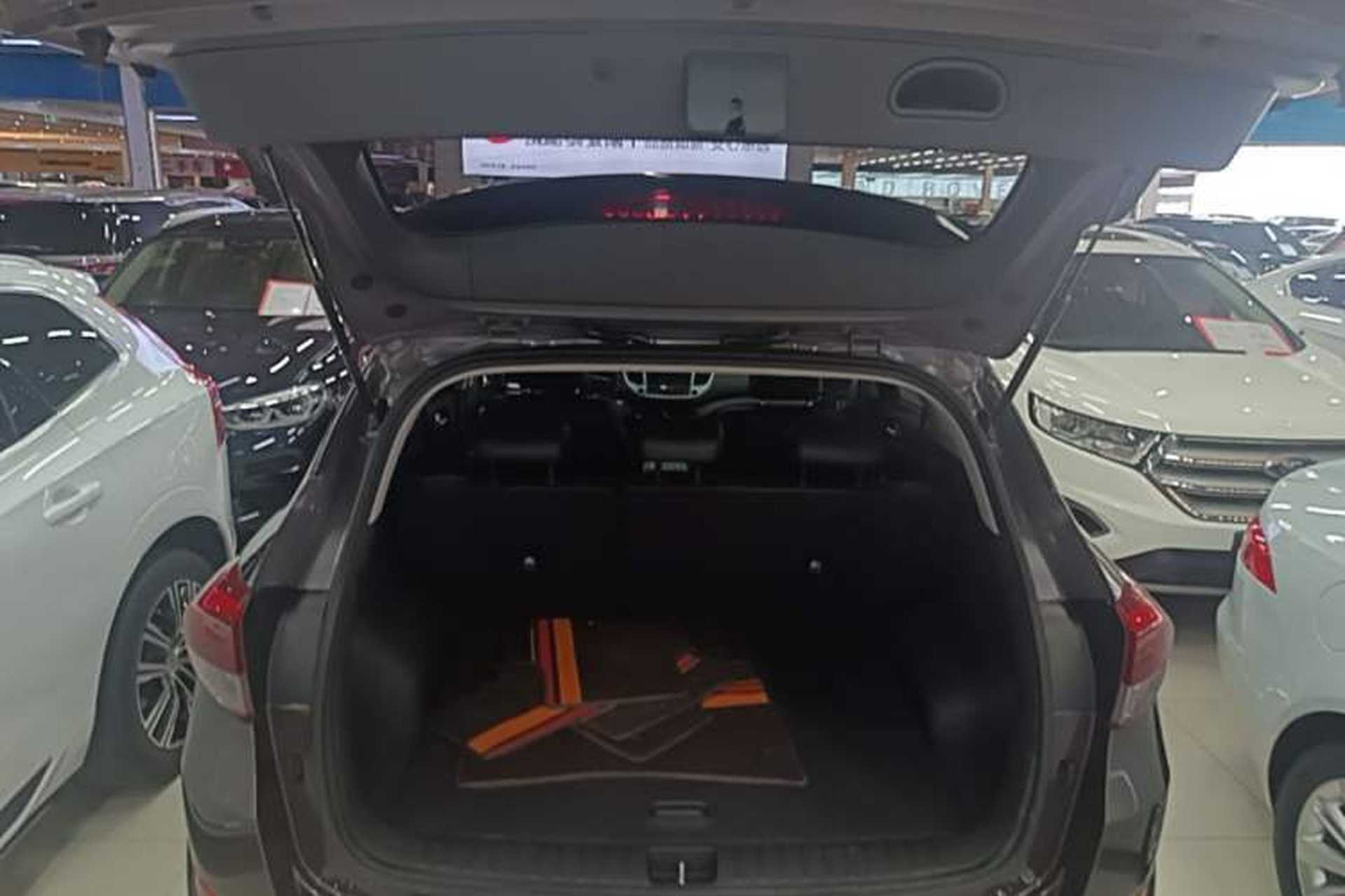 Used Hyundai Tucson 2015 1.6T Dual-Clutch Two-Wheel-Drive Smart Model Trunk