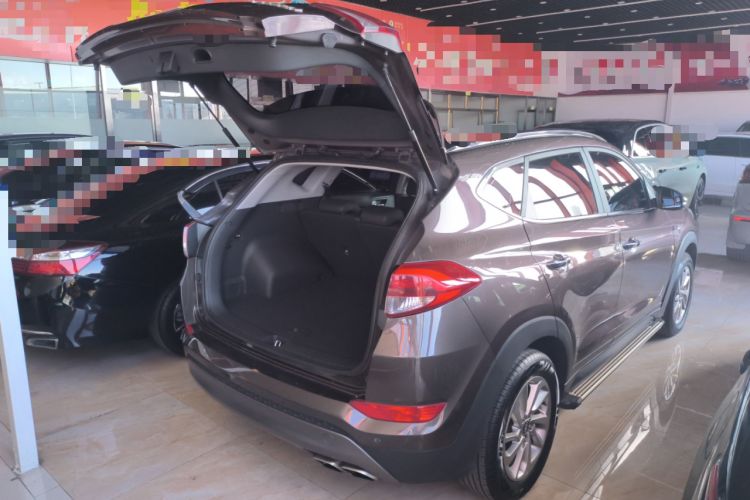 Used Hyundai Tucson 2015 1.6T Dual-Clutch Two-Wheel-Drive Smart Model Trunk