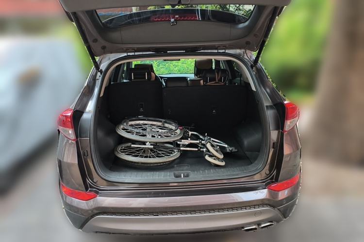Used Hyundai Tucson 2015 1.6T Dual-Clutch Two-Wheel-Drive Smart Model Trunk