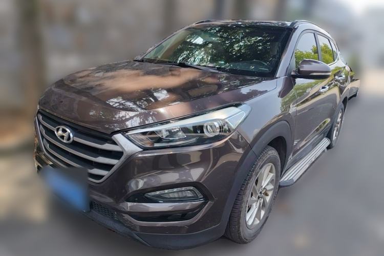 Used Hyundai Tucson 2015 1.6T Dual-Clutch Two-Wheel-Drive Smart Model Guazi used car, China used car export, Used car for sale, Used  cars, Cheapest cars for sale
