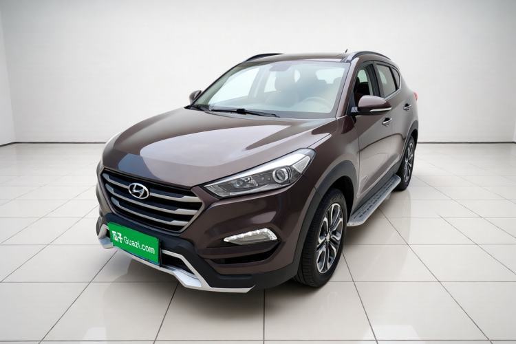 Used Hyundai Tucson 2015 1.6T Dual-Clutch Two-Wheel-Drive Leading Model Guazi used car, China used car export, Used car for sale, Used cars, Cheapest cars for sale