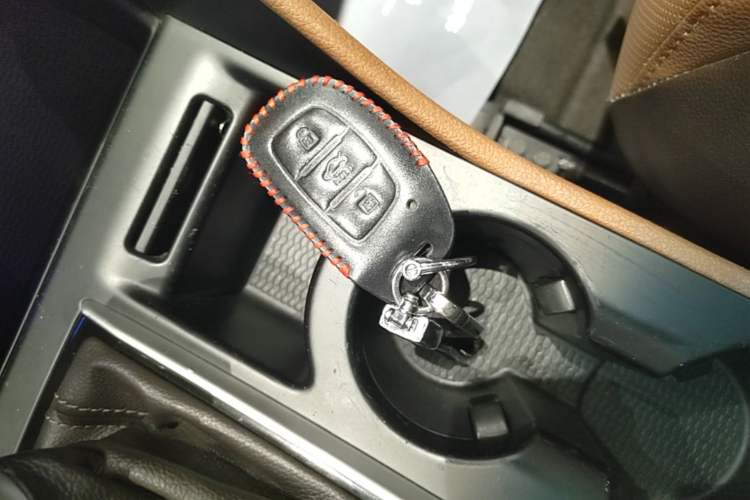 Used Hyundai Tucson 2015 1.6T Dual-Clutch Four-Wheel Drive Flagship Model Vehicle Key