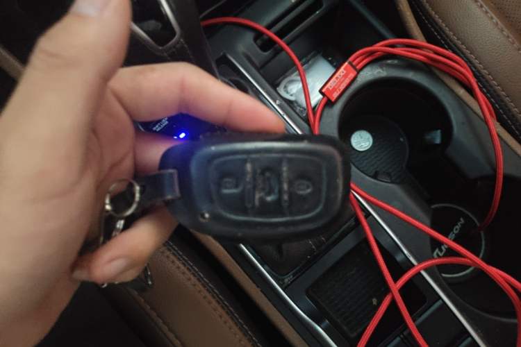 Used Hyundai Tucson 2015 1.6T Dual-Clutch Two-Wheel-Drive Smart Model Vehicle Key