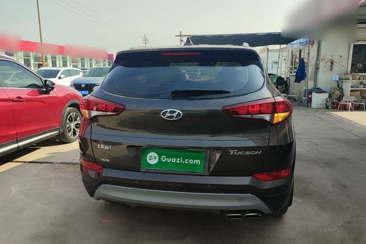 Used Hyundai Tucson 2015 1.6T Dual-Clutch Two-Wheel-Drive Smart Model Rear