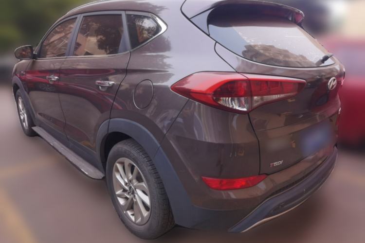 Used Hyundai Tucson 2015 1.6T Dual-Clutch Two-Wheel-Drive Smart Model Rear Left 45 Deg