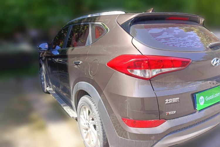 Used Hyundai Tucson 2015 1.6T Dual-Clutch Two-Wheel-Drive Smart Model Rear Left 45 Deg