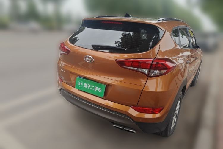 Used Hyundai Tucson 2015 1.6T Dual-Clutch Two-Wheel-Drive Smart Model Rear Right 45 Deg
