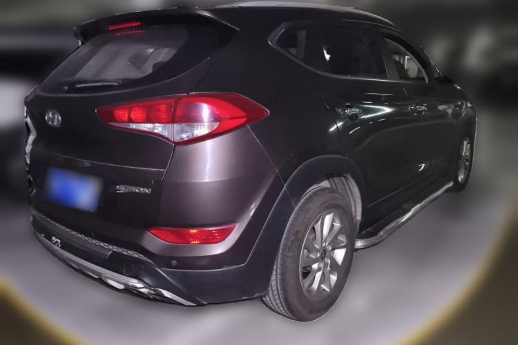 Used Hyundai Tucson 2015 1.6T Dual-Clutch Two-Wheel-Drive Smart Model Rear Right 45 Deg