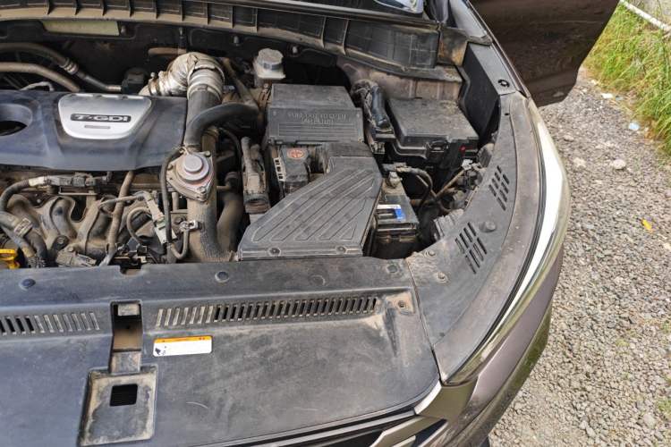 Used Hyundai Tucson 2015 1.6T Dual-Clutch Two-Wheel-Drive Smart Model Engine Bay Left
