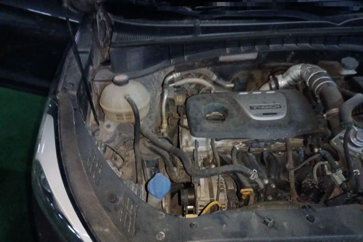 Used Hyundai Tucson 2015 1.6T Dual-Clutch Two-Wheel-Drive Smart Model Engine Bay Right