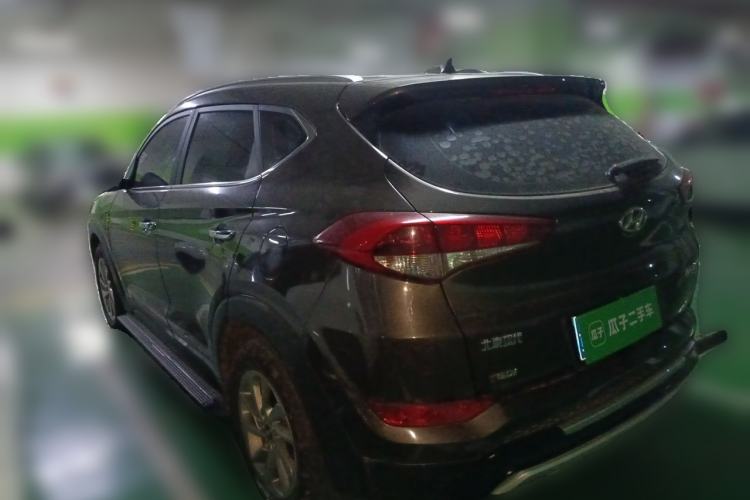 Used Hyundai Tucson 2015 1.6T Dual-Clutch Two-Wheel-Drive Smart Model Rear Left 45 Deg