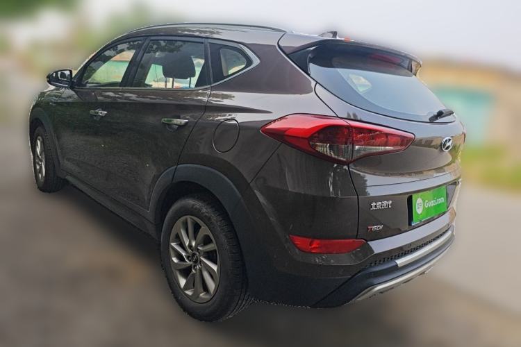 Used Hyundai Tucson 2015 1.6T Dual-Clutch Two-Wheel-Drive Smart Model Rear Left 45 Deg