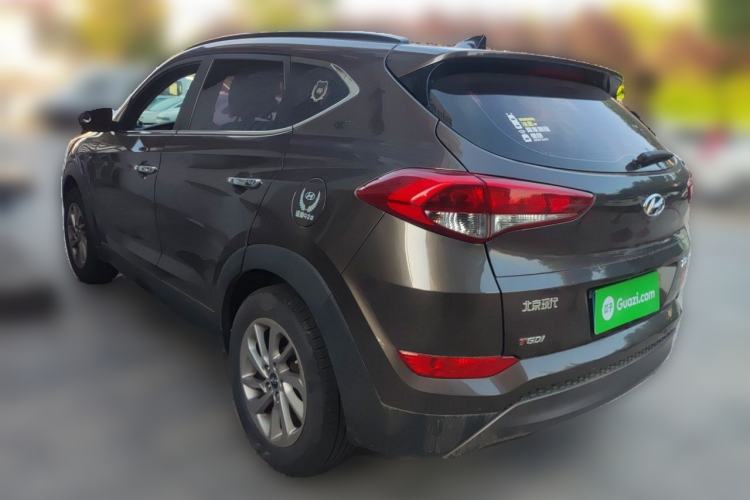 Used Hyundai Tucson 2015 1.6T Dual-Clutch Two-Wheel-Drive Smart Model Rear Left 45 Deg