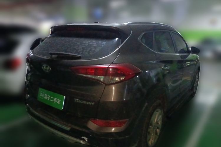 Used Hyundai Tucson 2015 1.6T Dual-Clutch Two-Wheel-Drive Smart Model Rear Right 45 Deg
