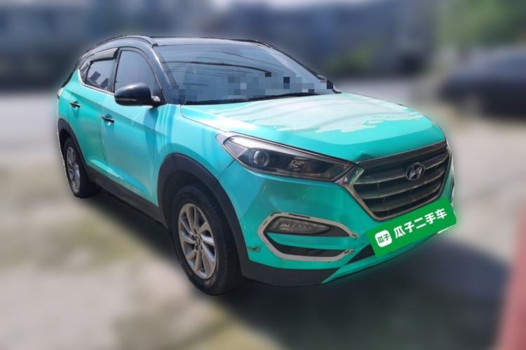 Used Hyundai Tucson 2015 1.6T Dual-Clutch Two-Wheel-Drive Smart Model Front Right 45 Deg