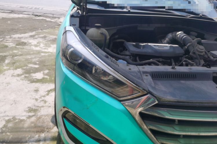 Used Hyundai Tucson 2015 1.6T Dual-Clutch Two-Wheel-Drive Smart Model Right Front Headlight