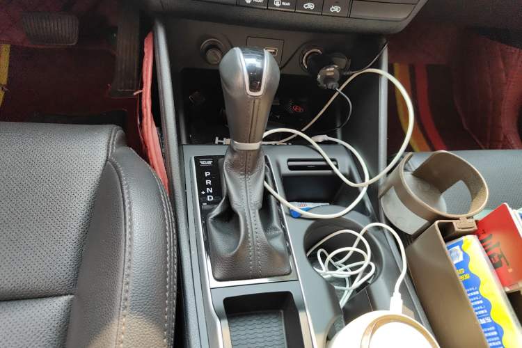 Used Hyundai Tucson 2015 1.6T Dual-Clutch Two-Wheel-Drive Smart Model Gear Lever