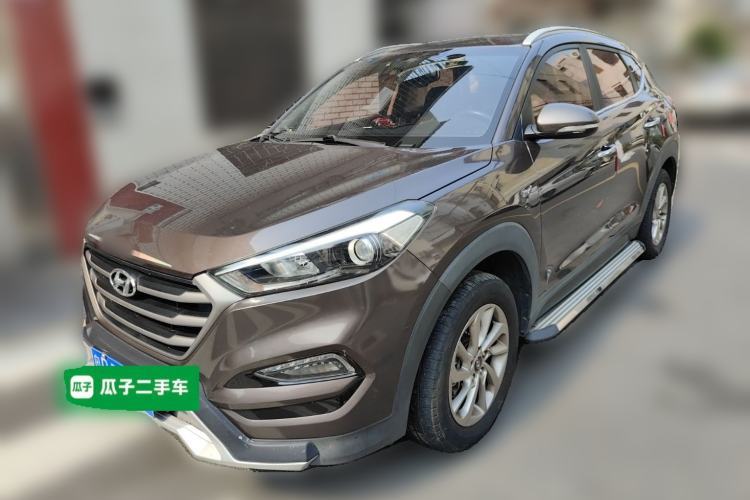 Used Hyundai Tucson 2015 1.6T Dual-Clutch Two-Wheel-Drive Smart Model Guazi used car, China used car export, Used car for sale, Used cars, Cheapest cars for sale