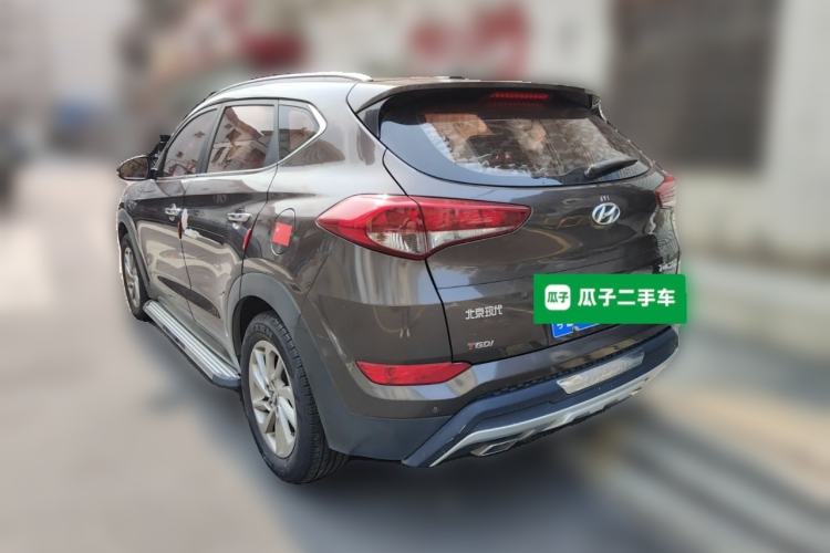 Used Hyundai Tucson 2015 1.6T Dual-Clutch Two-Wheel-Drive Smart Model Rear Left 45 Deg