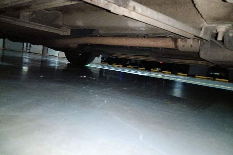 Used Hyundai Tucson 2015 1.6T Dual-Clutch Two-Wheel-Drive Smart Model Chassis Front Right