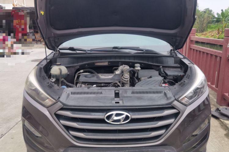 Used Hyundai Tucson 2015 1.6T Dual-Clutch Two-Wheel-Drive Smart Model Engine Bay