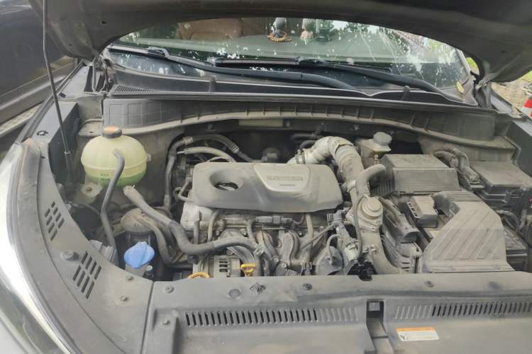 Used Hyundai Tucson 2015 1.6T Dual-Clutch Two-Wheel-Drive Smart Model Engine Bay Right