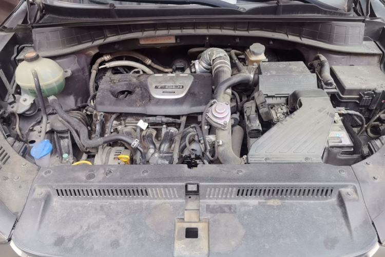 Used Hyundai Tucson 2015 1.6T Dual-Clutch Two-Wheel-Drive Smart Model Engine Bay