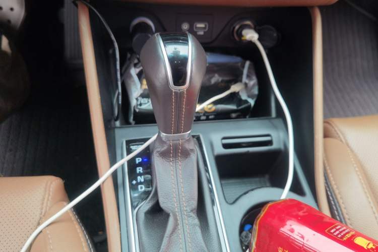 Used Hyundai Tucson 2015 1.6T Dual-Clutch Two-Wheel-Drive Smart Model Gear Lever