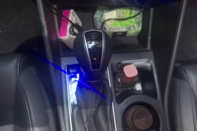 Used Hyundai Tucson 2015 1.6T Dual-Clutch Two-Wheel-Drive Smart Model Gear Lever