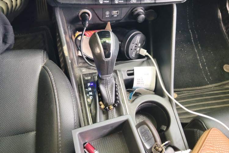 Used Hyundai Tucson 2015 1.6T Dual-Clutch Two-Wheel-Drive Leading Model Gear Lever