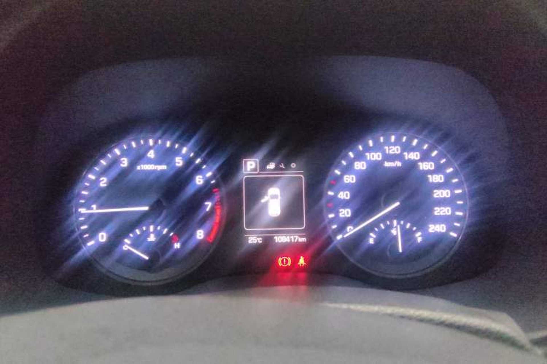 Used Hyundai Tucson 2015 1.6T Dual-Clutch Two-Wheel-Drive Smart Model Instrument Cluster