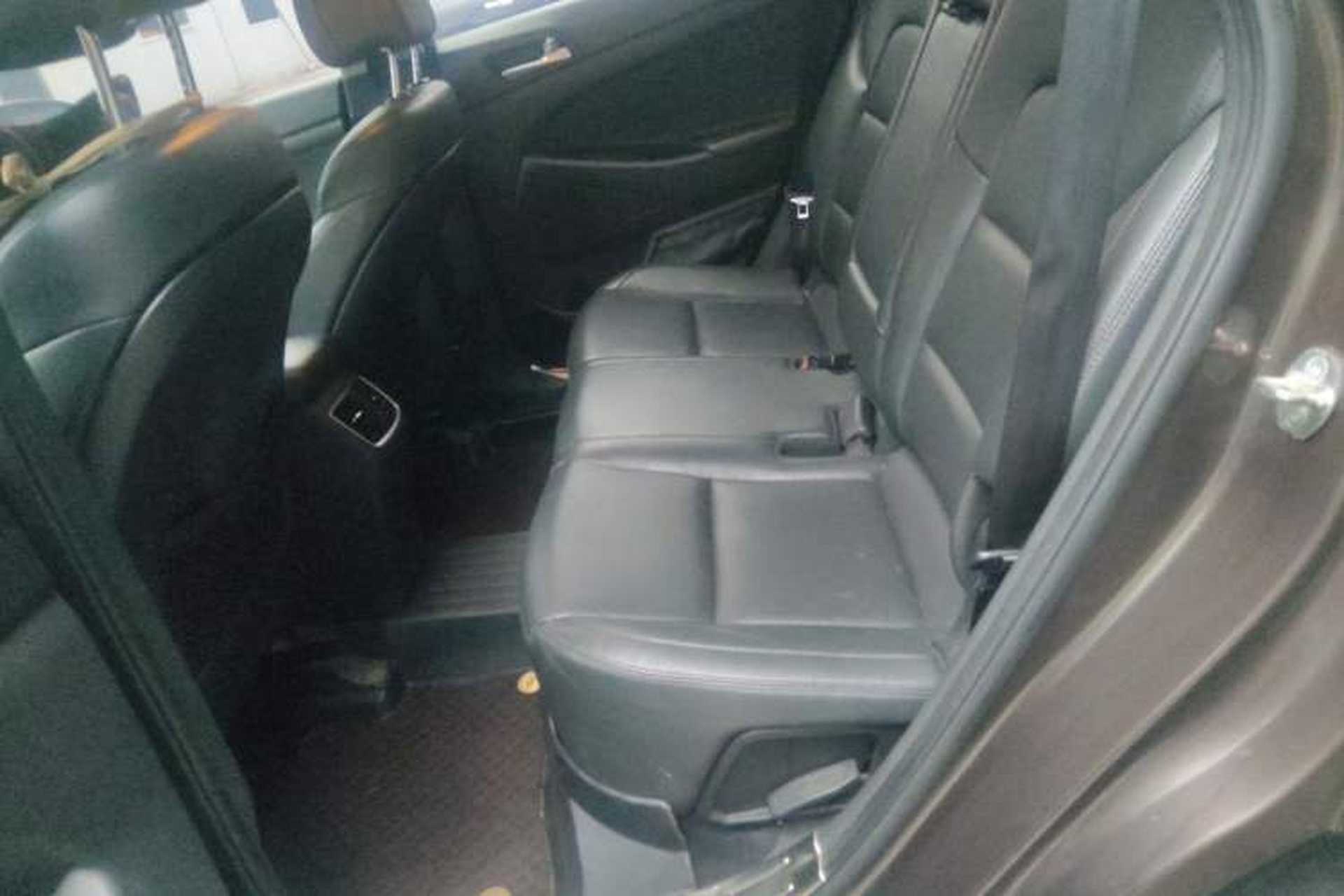 Used Hyundai Tucson 2015 1.6T Dual-Clutch Two-Wheel-Drive Smart Model Left Rear Seat