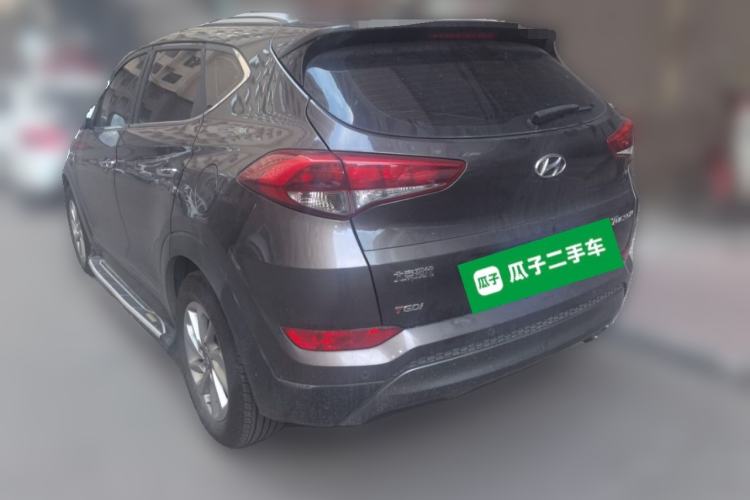 Used Hyundai Tucson 2015 1.6T Dual-Clutch Two-Wheel-Drive Smart Model Rear Left 45 Deg